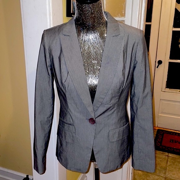 Attention Thin Pin Striped Blazer - Picture 1 of 14